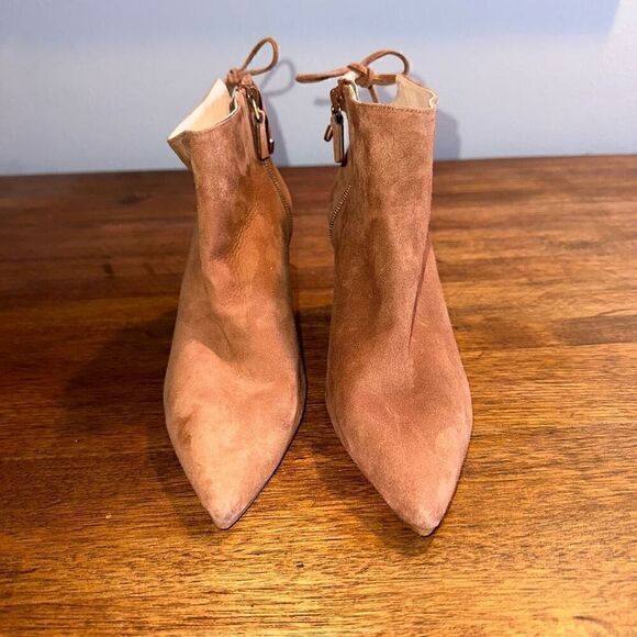 Stuart Weitzman Gradiner Block Heel Pointed Toe Suede Boots - Picture 2 of 13